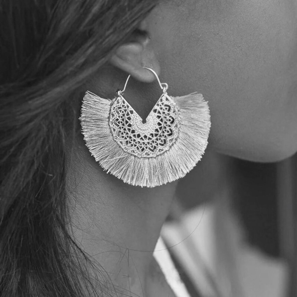 2/$30❣️Mint Green Fringed Hoop Earrings - Picture 2 of 2